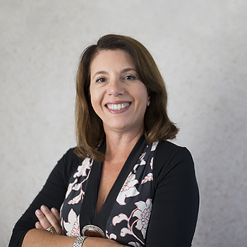 LÚCIA GOMES VIEIRA DELLAGNELO